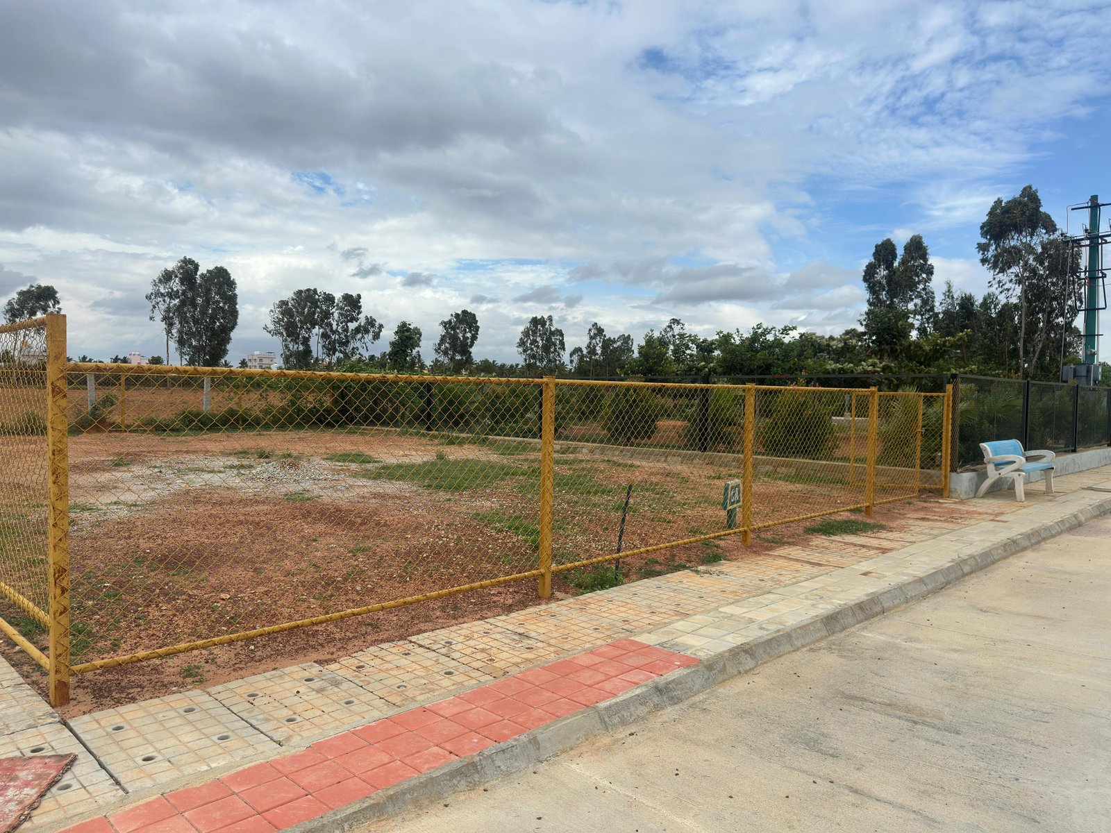 Fenced plot section